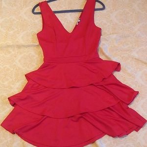 Spicy red dress💃🏾